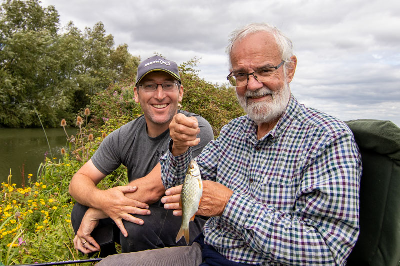 Stick Float Fishing On the River – Jon Arthur